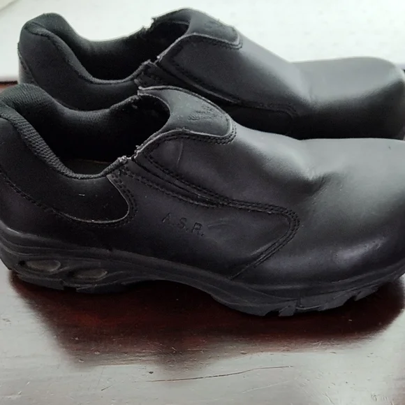 Thorogood Athletic Slip Resisting Black Slip-On Shoes T - Picture 6 of 11